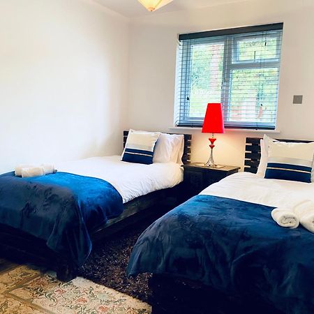 5 Bedroom Bungalow Ascot Racecourse Ngoại thất bức ảnh